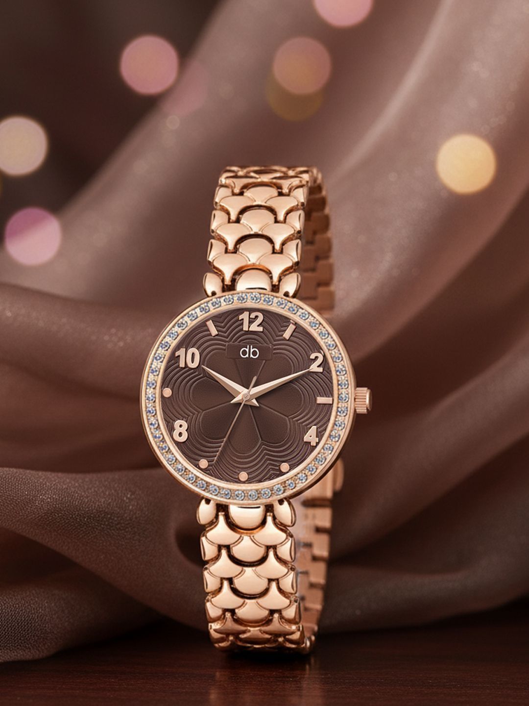 DressBerry Women Dial & Bracelet Style Straps Analogue Watch HOBDB-002-BR-picture-15