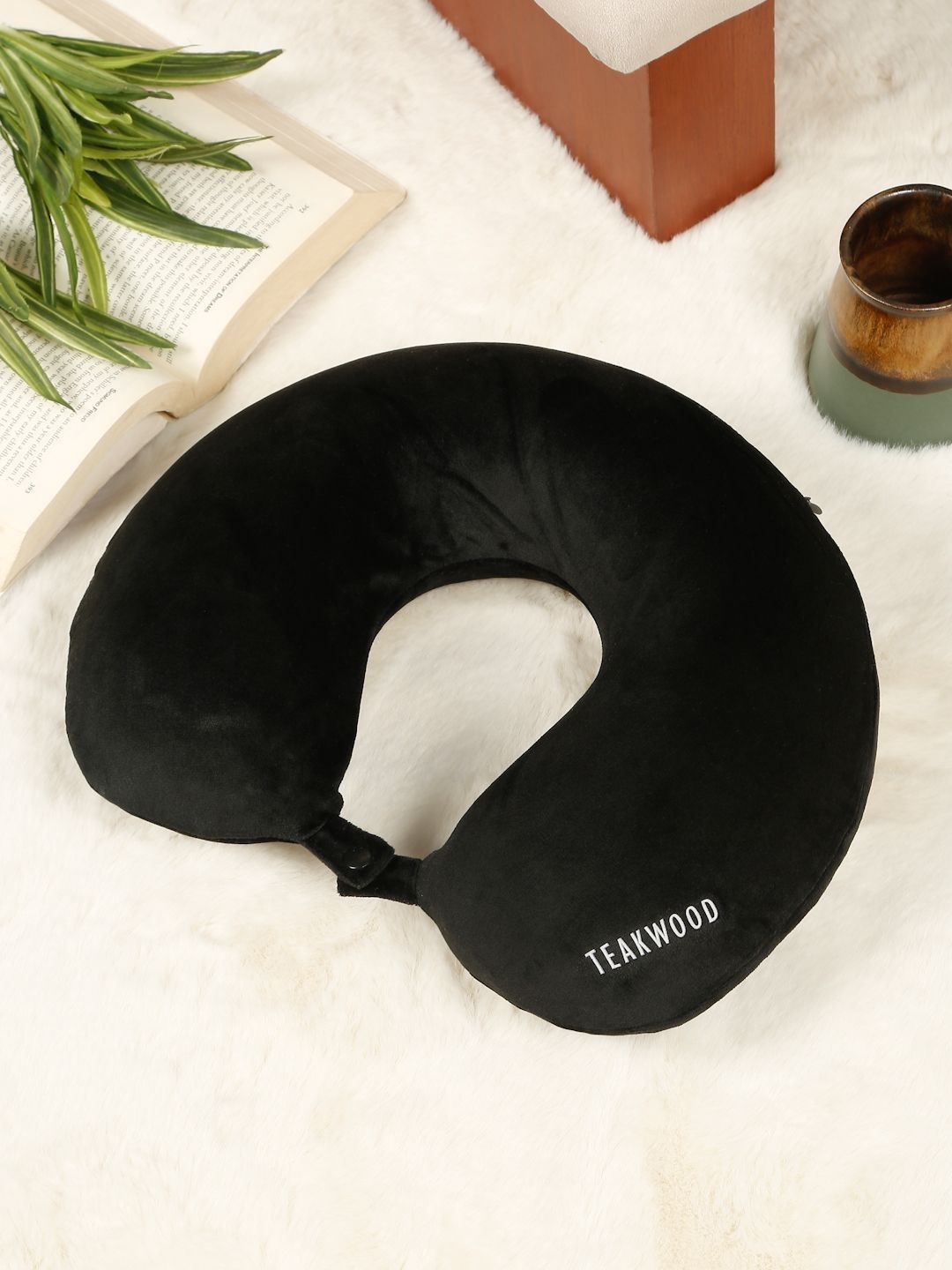 Teakwood Leathers Black Faux Velvet Inflatable Travel Pillow-picture-13