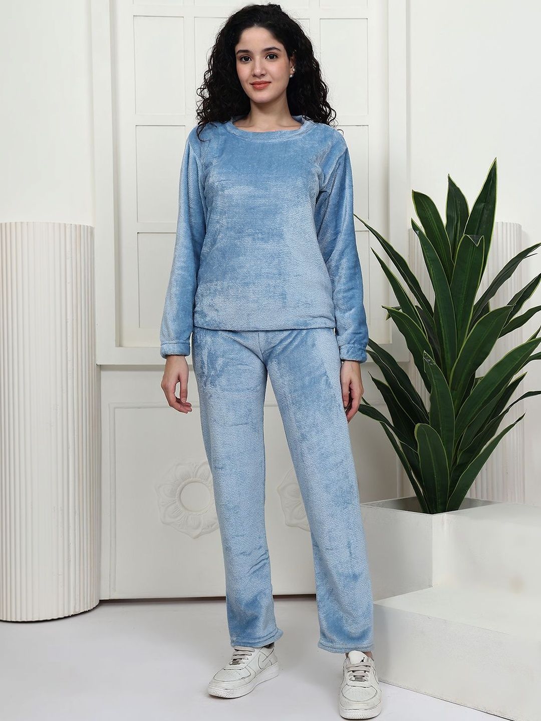 HERE&NOW Women Long Sleeve Round Neck Top with Pants Fleece Co-ord Set-picture-27