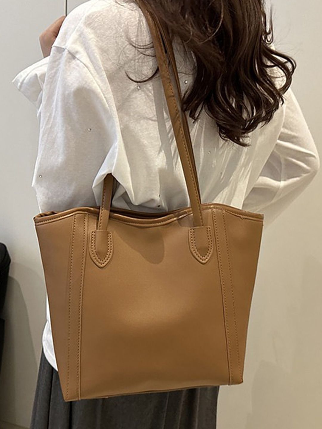 LULU & SKY Women Solid Tote Bag-image-4