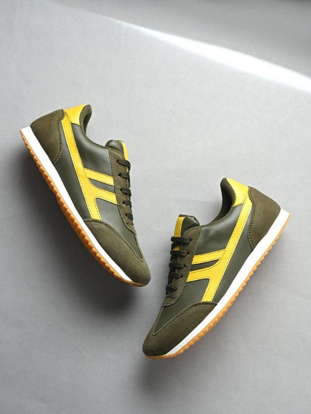 The Roadster Lifestyle Co Men Round Toe Lace-Ups Sneakers-picture-38