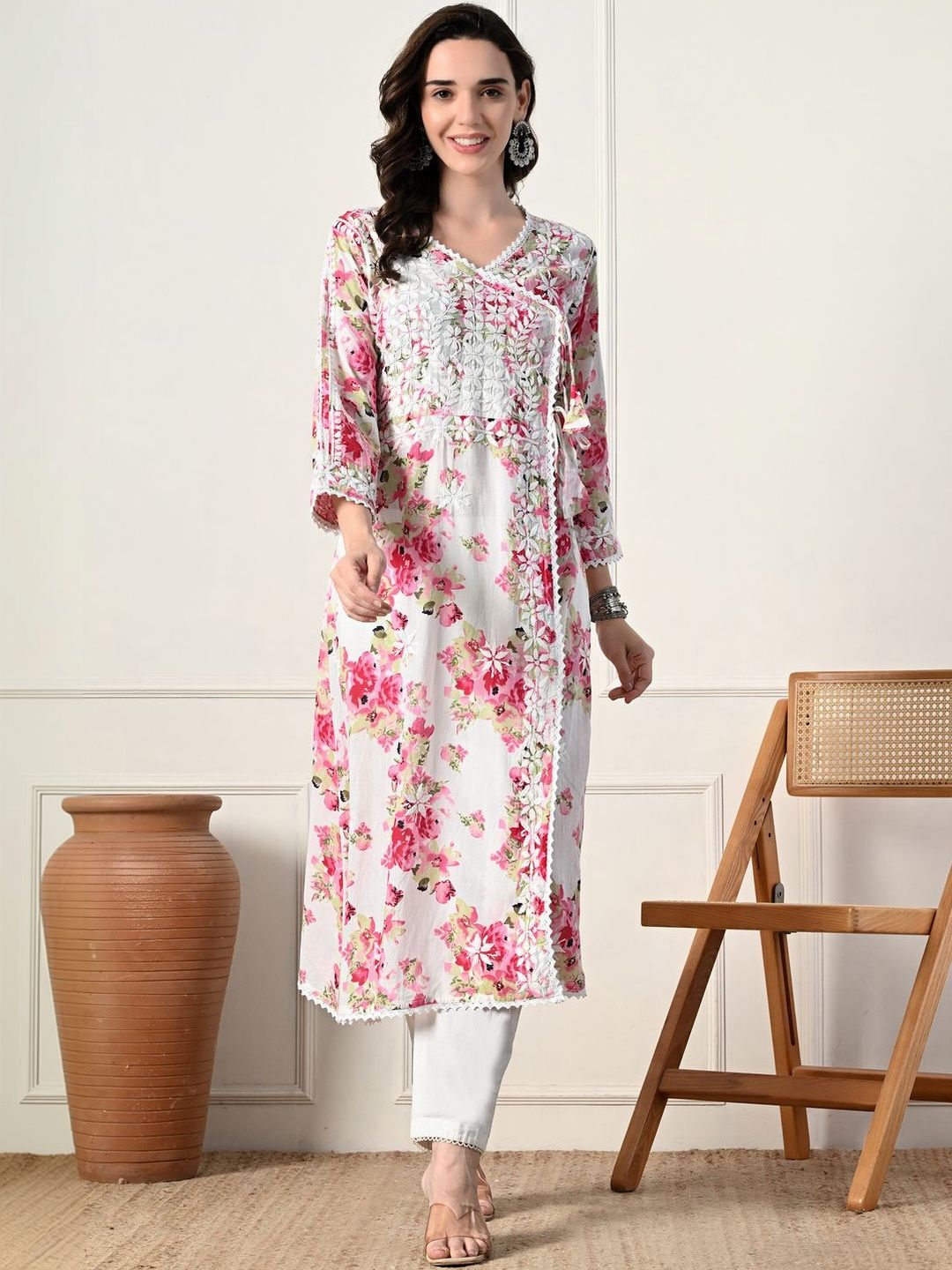 Label Aja Chikankari Floral Printed V-Neck Chikankari Pure Cotton Chikankari Angrakha Kurti-image-32