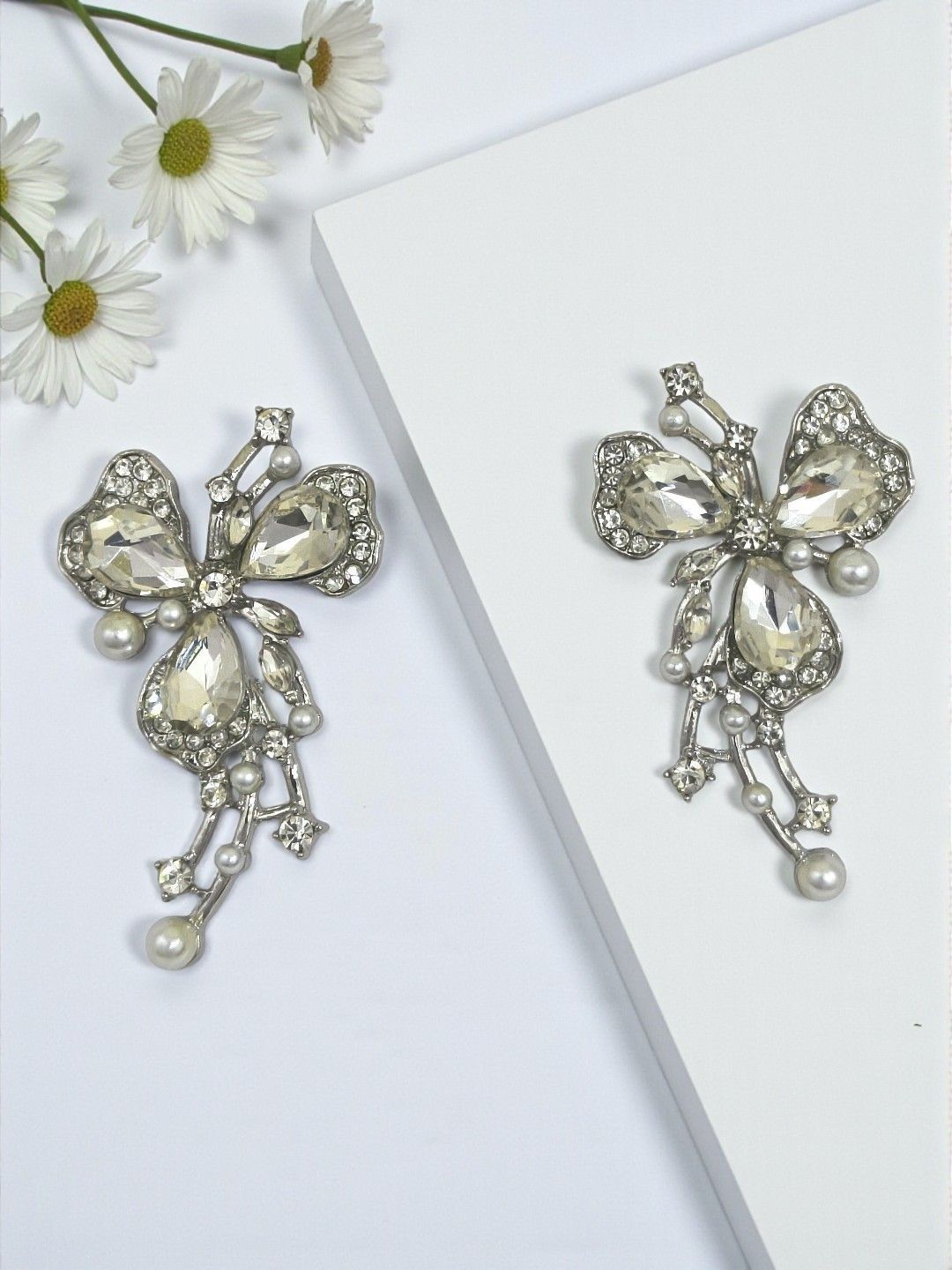 AVANT-GARDE PARIS Floral Drop Earrings-picture-13