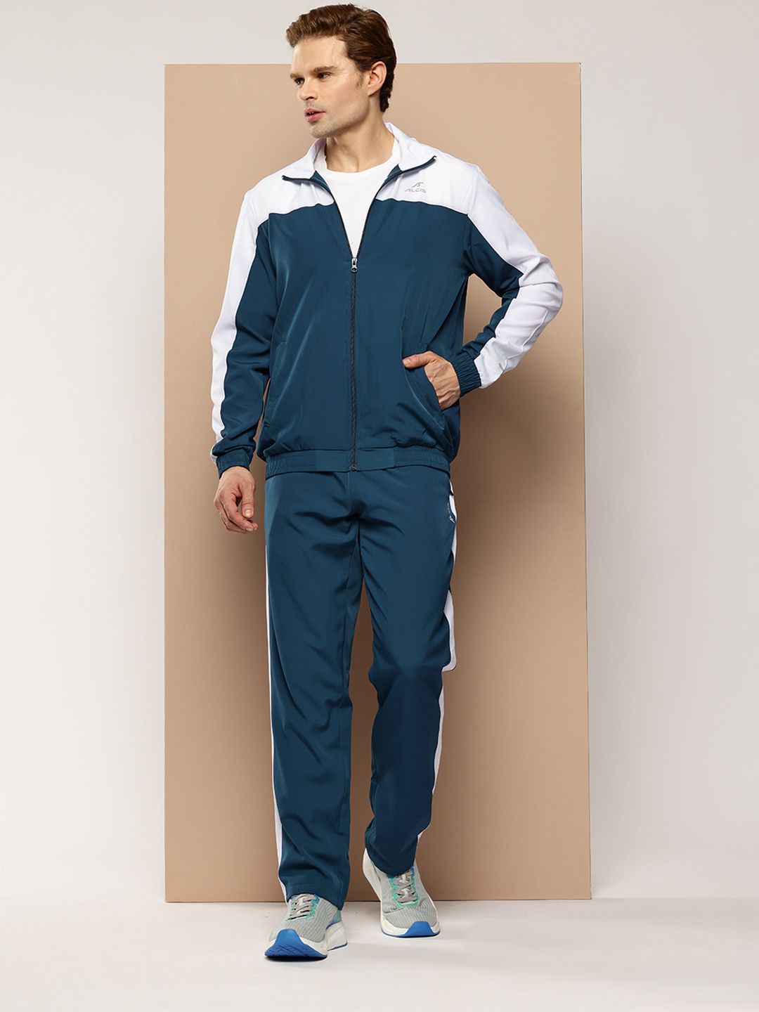 Alcis Mock Collar Drytech+ Colourblocked Tracksuit with Side Striped-image-36
