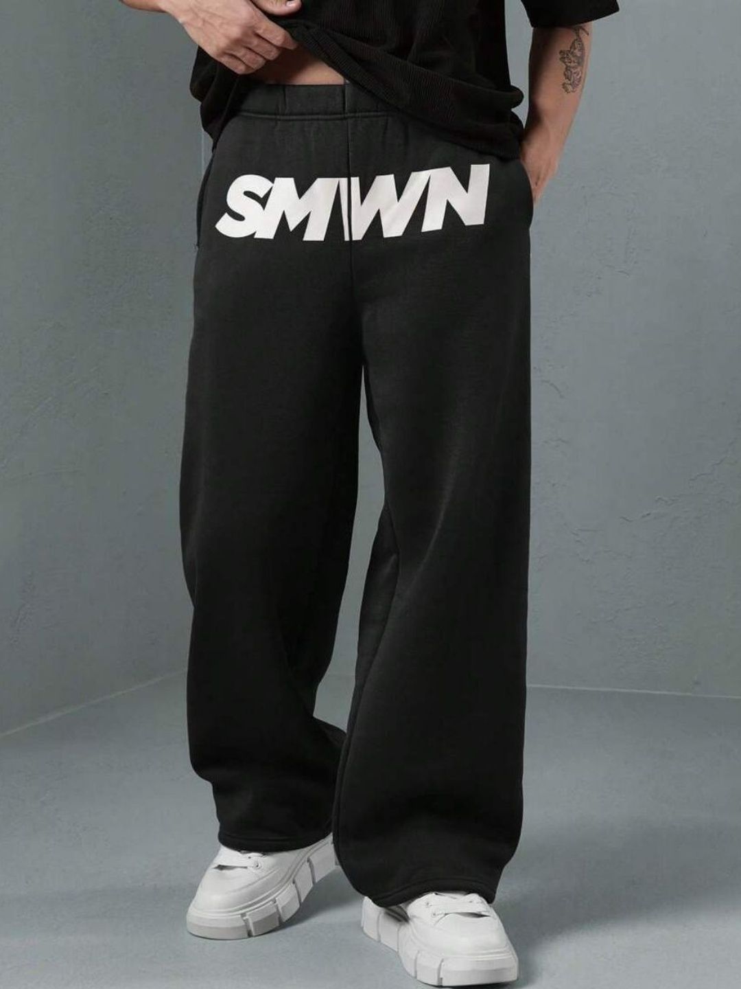 CLOTH N CODE Men Printed Relaxed Straight Fit Trousers-picture-31