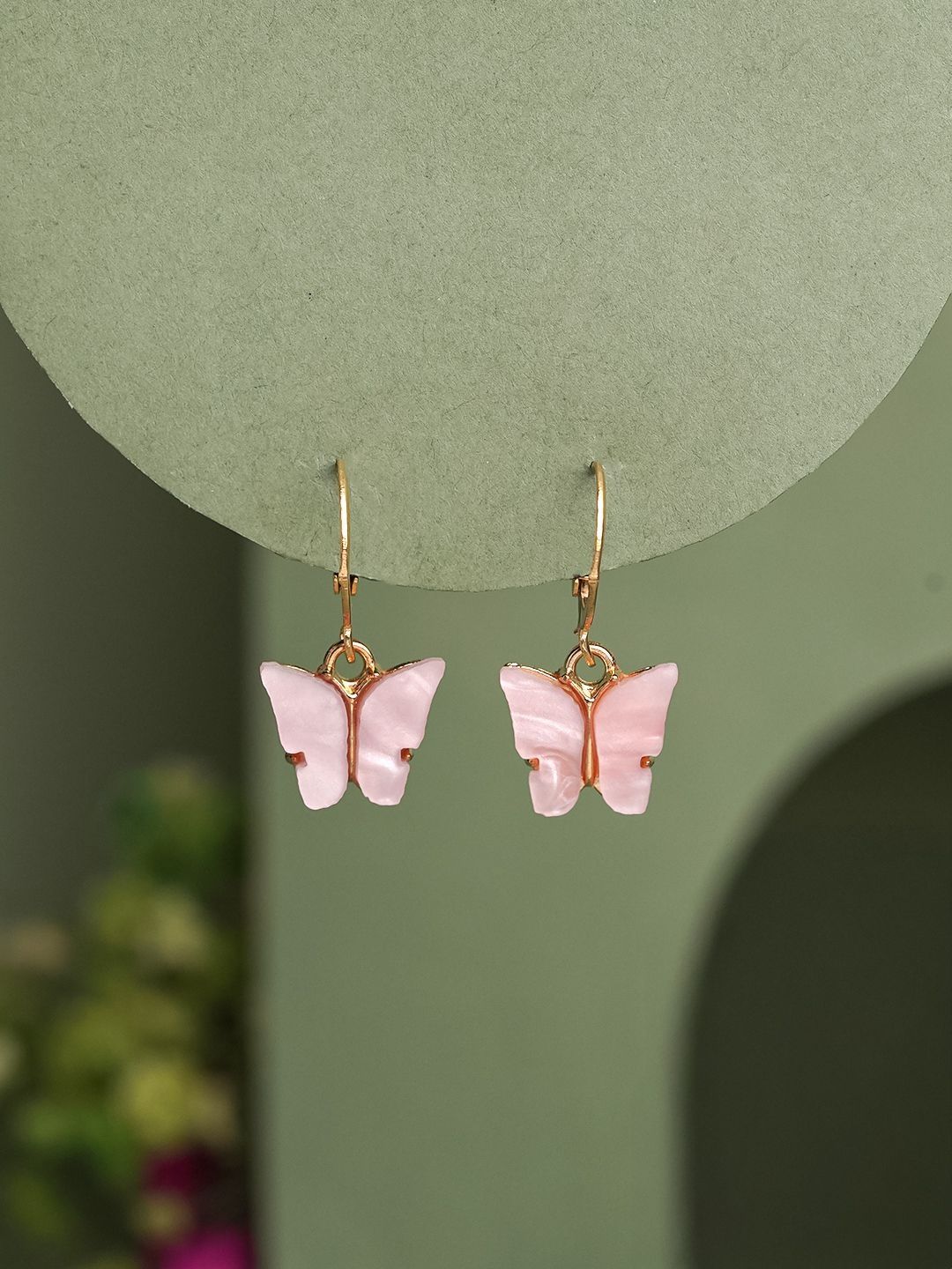 DressBerry Animal Shaped Drop Earrings-picture-10