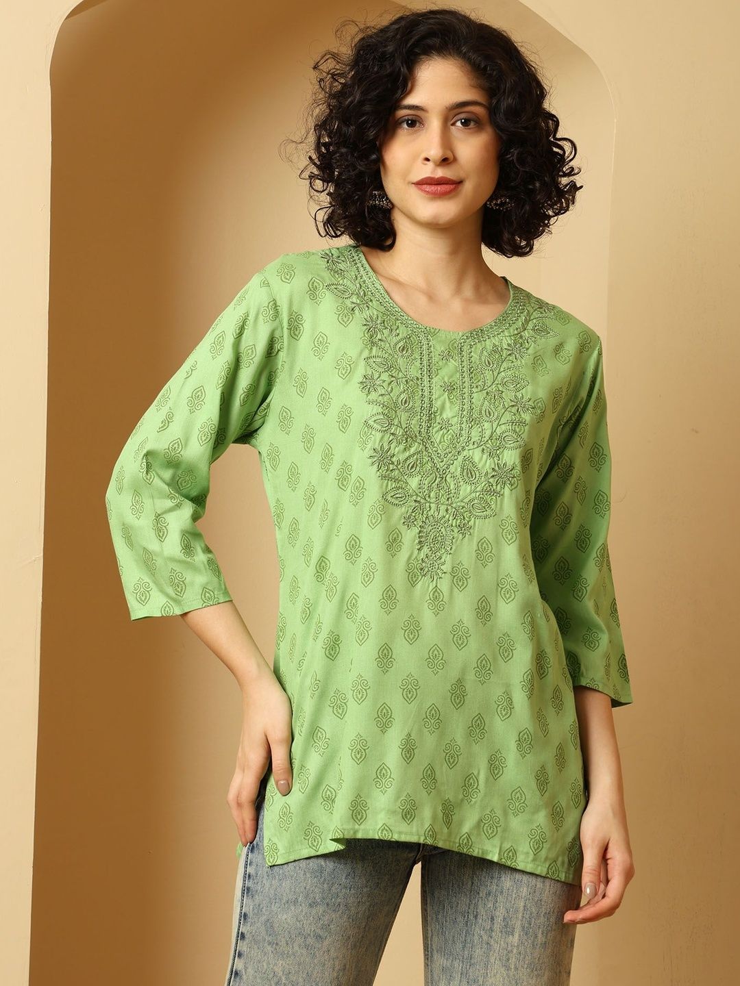 URBAN KANYA Women Printed Tunic with Palazzos-picture-26