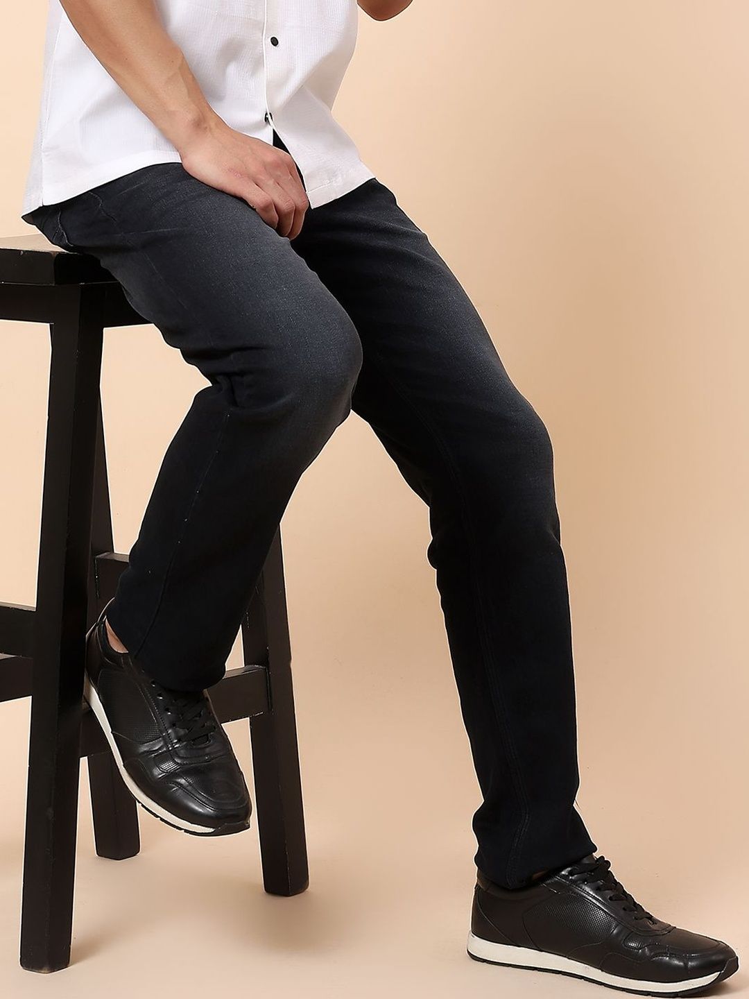 Cantabil Men Comfort Regular Fit Mid-Rise Light Fade Stretchable Jeans-picture-26