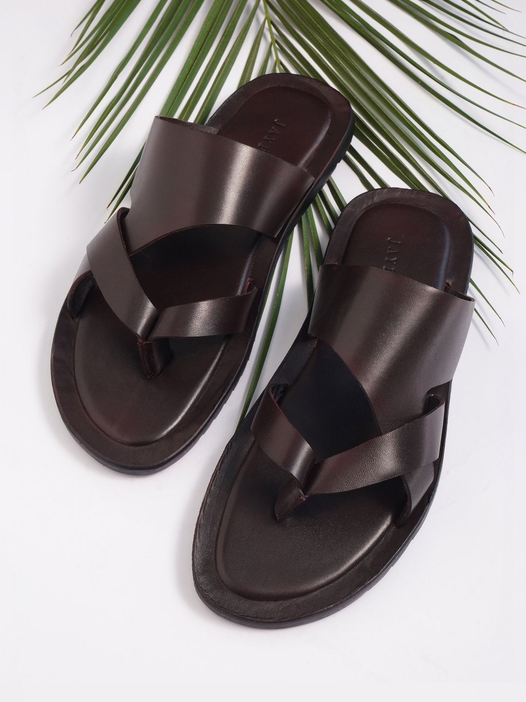 JAYPORE Men One Toe Flats-picture-18