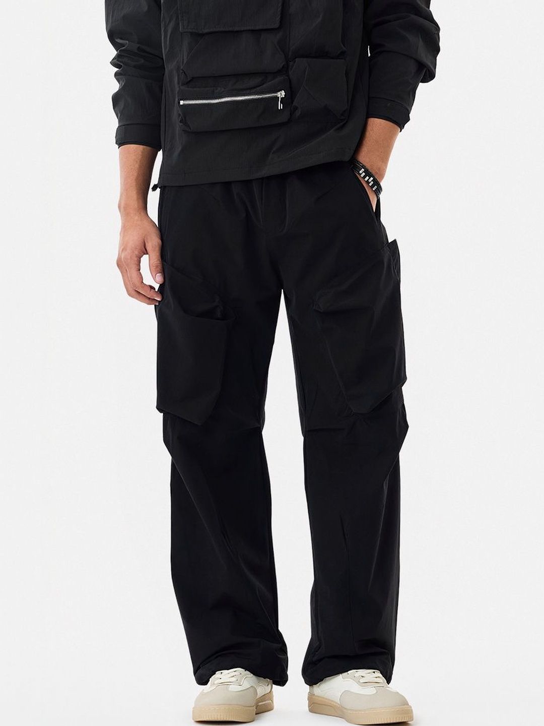 Snitch Men Loose Fit Cargos Trousers-picture-16