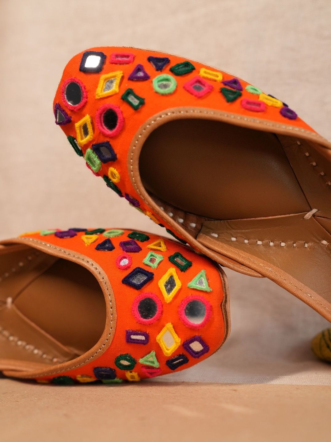 Rosabelle Women Embellished Mojaris Flats-picture-47