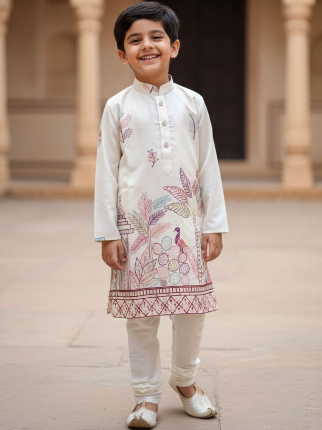 Lagorii Boys Ethnic Motifs Embroidered Regular Thread Work Kurta with Churidar-picture-49