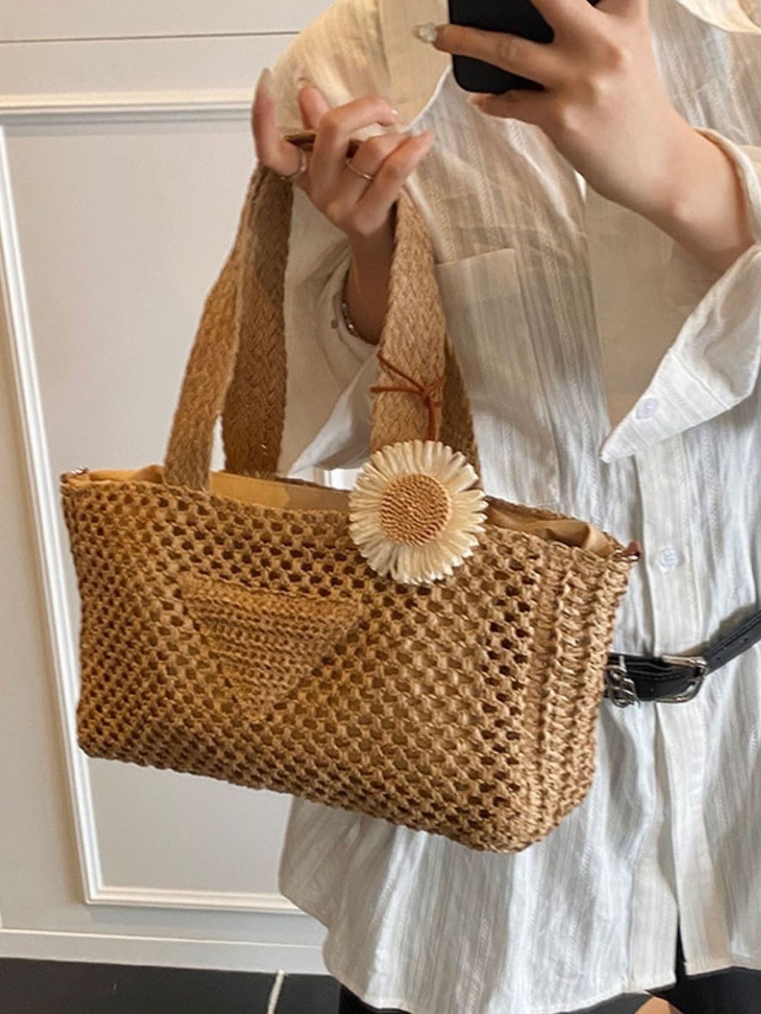 KPOP Textured Structured Handheld Bag with Applique-picture-22