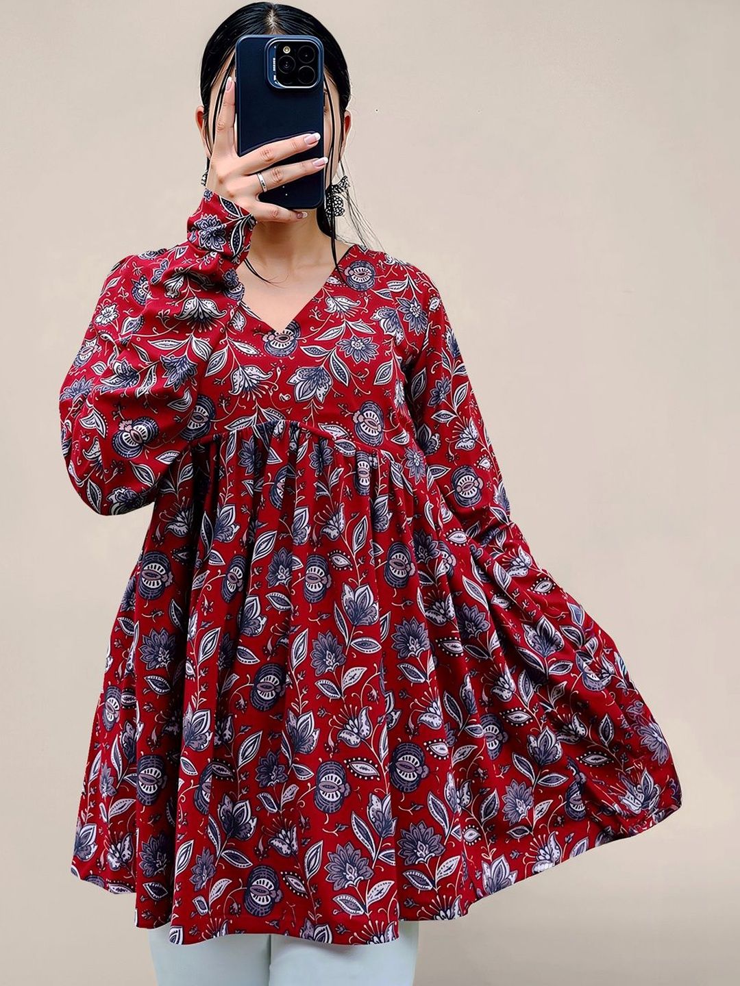 Maheshvi Floral Print Top-picture-44