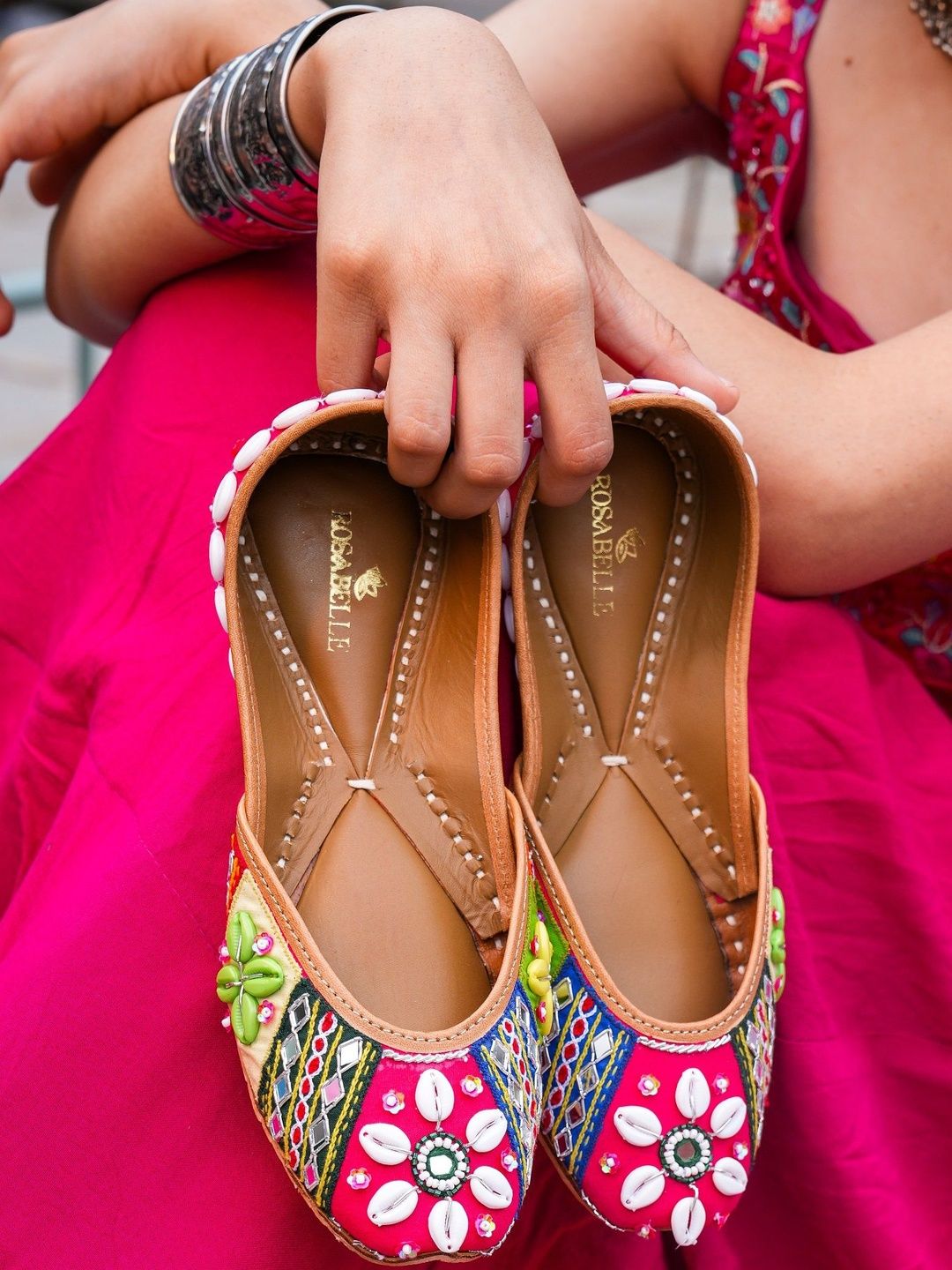 Rosabelle Women Embellished Party Mojaris Flats-picture-41