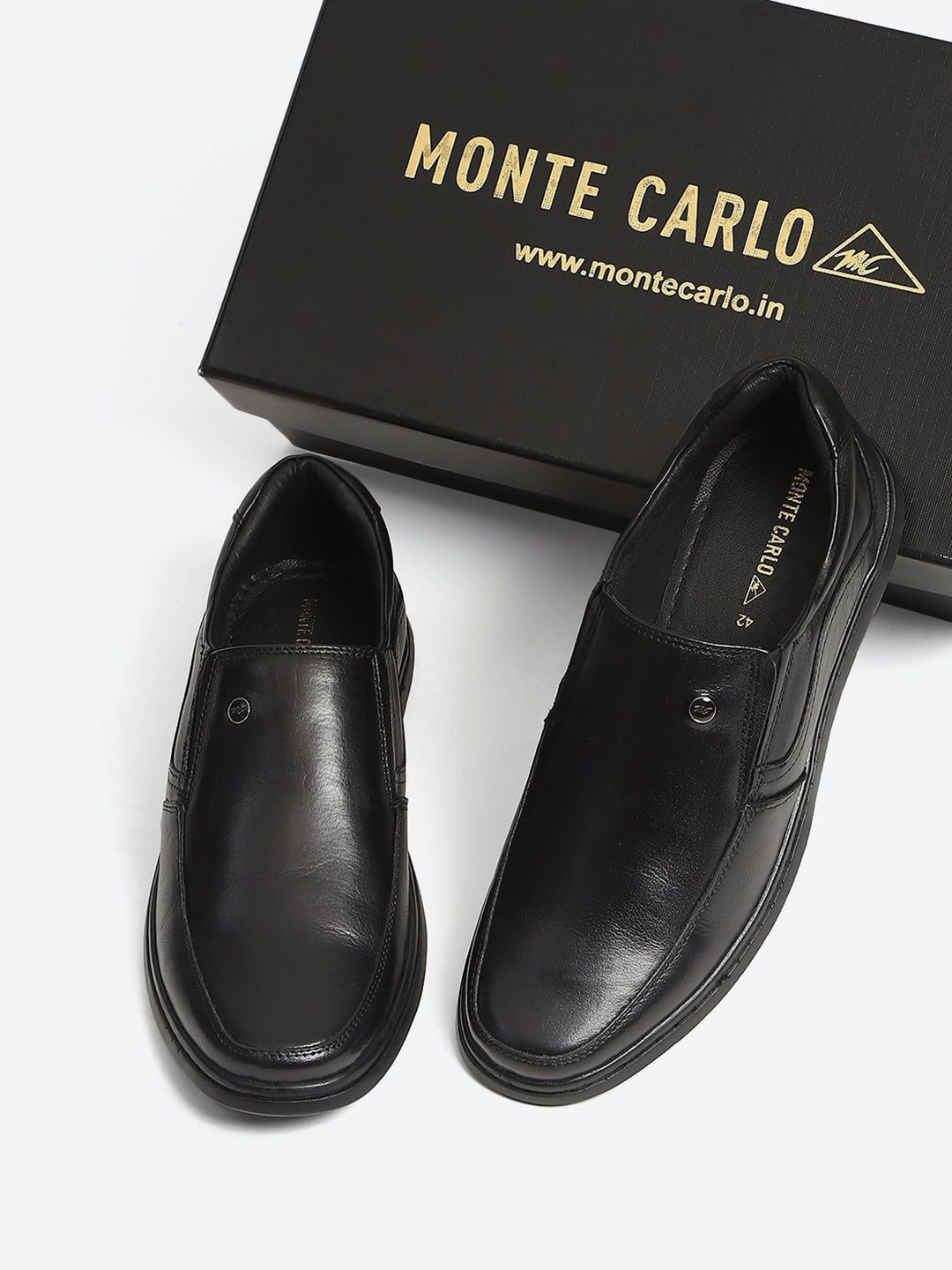 Monte Carlo Men Regular Round Toe Cushioned Footbed Leather Formal Slip-Ons-image-23