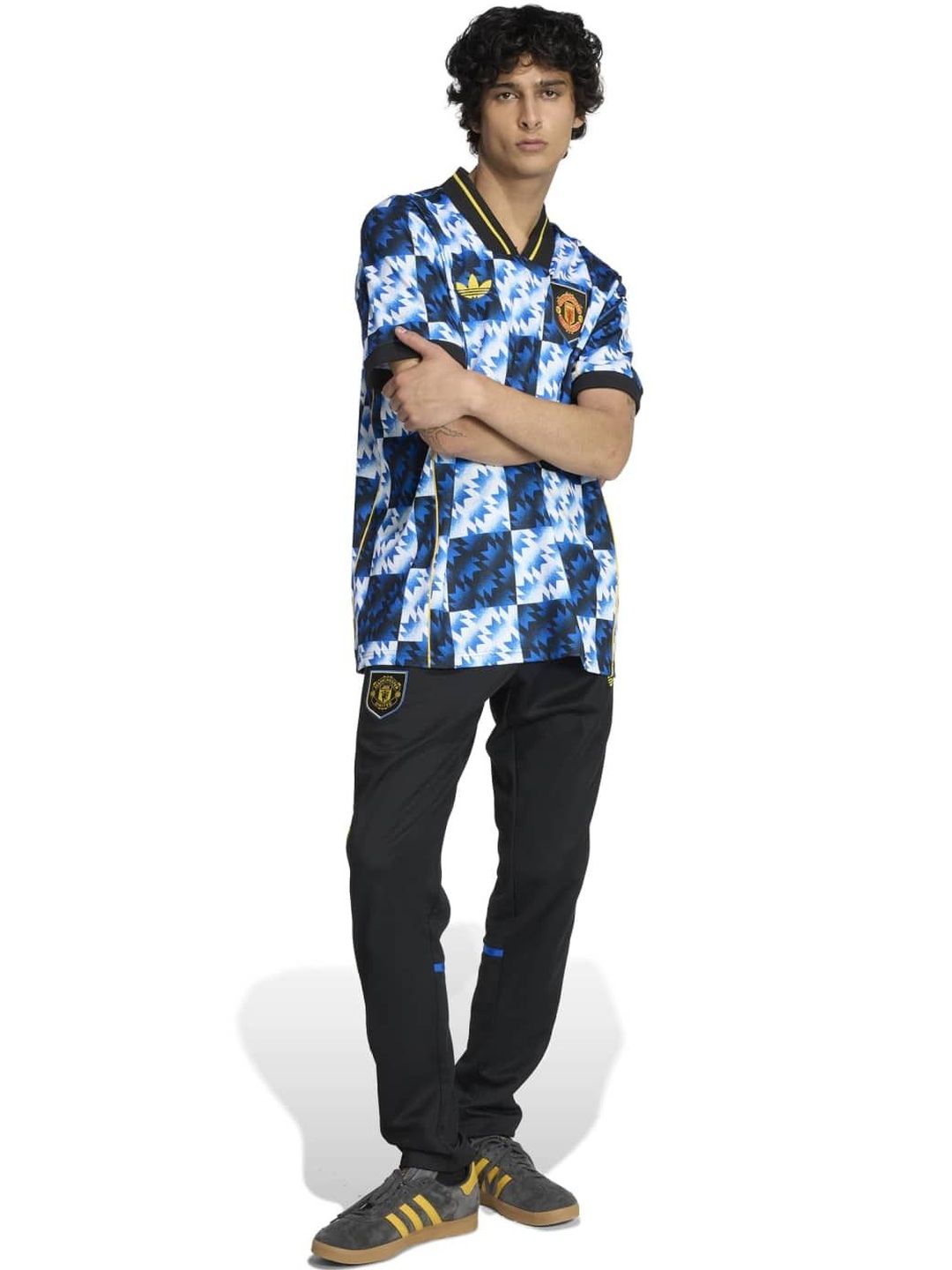 ADIDAS Manchester United LFSTLR Printed V-Neck Oversized-Fit Football Jersey-image-33