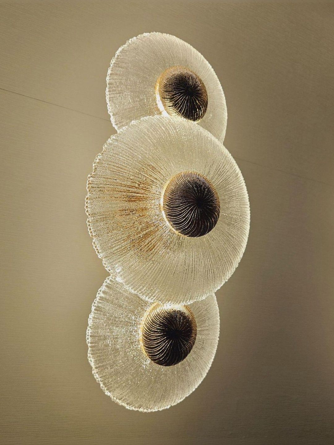 Stello Nude-Coloured & White Textured Metal Contemporary Spherical Shaped Wall Lamp-image-32