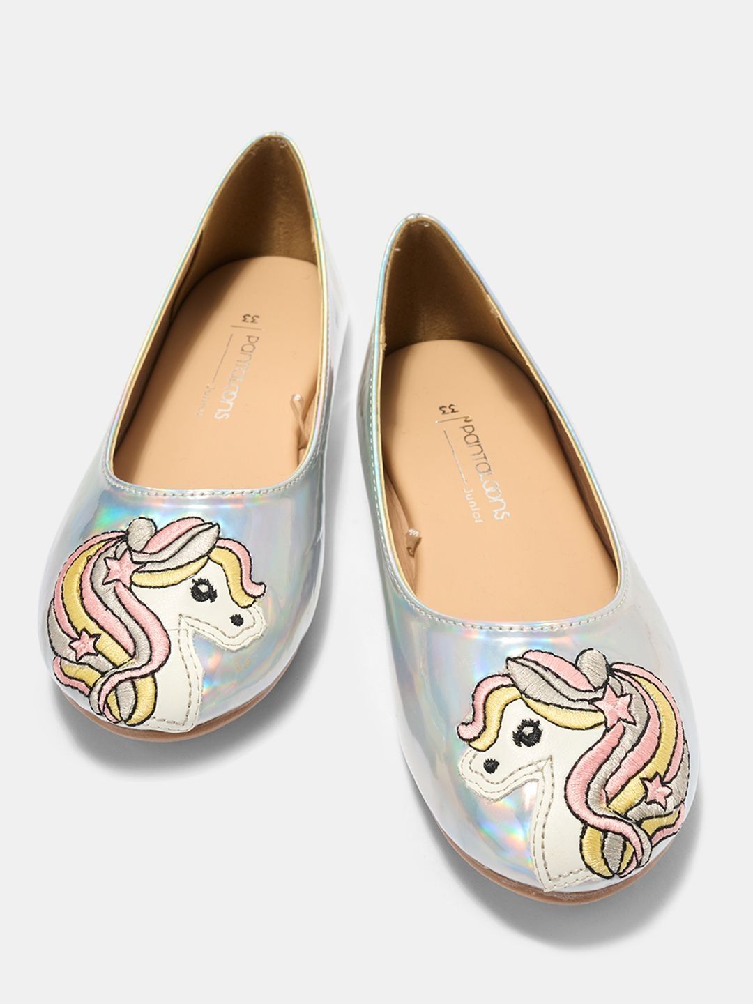 Pantaloons Junior Girls Printed Open Toe Flats with Embroidered-picture-40