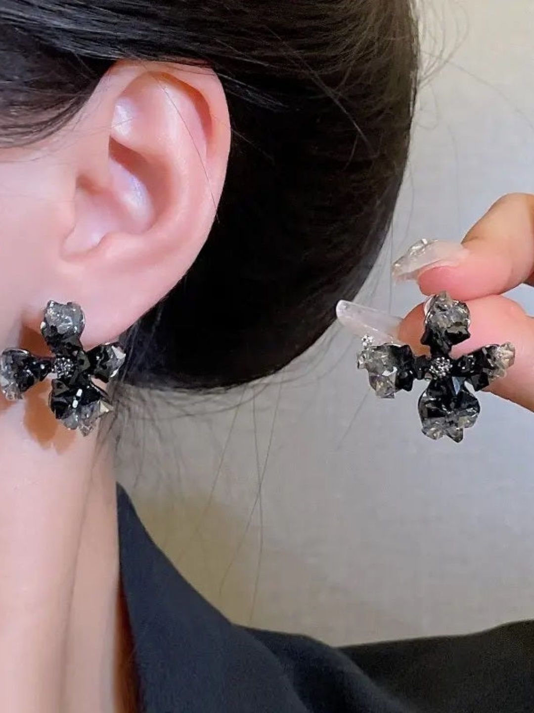 FIMBUL Floral Studs Earrings-picture-15