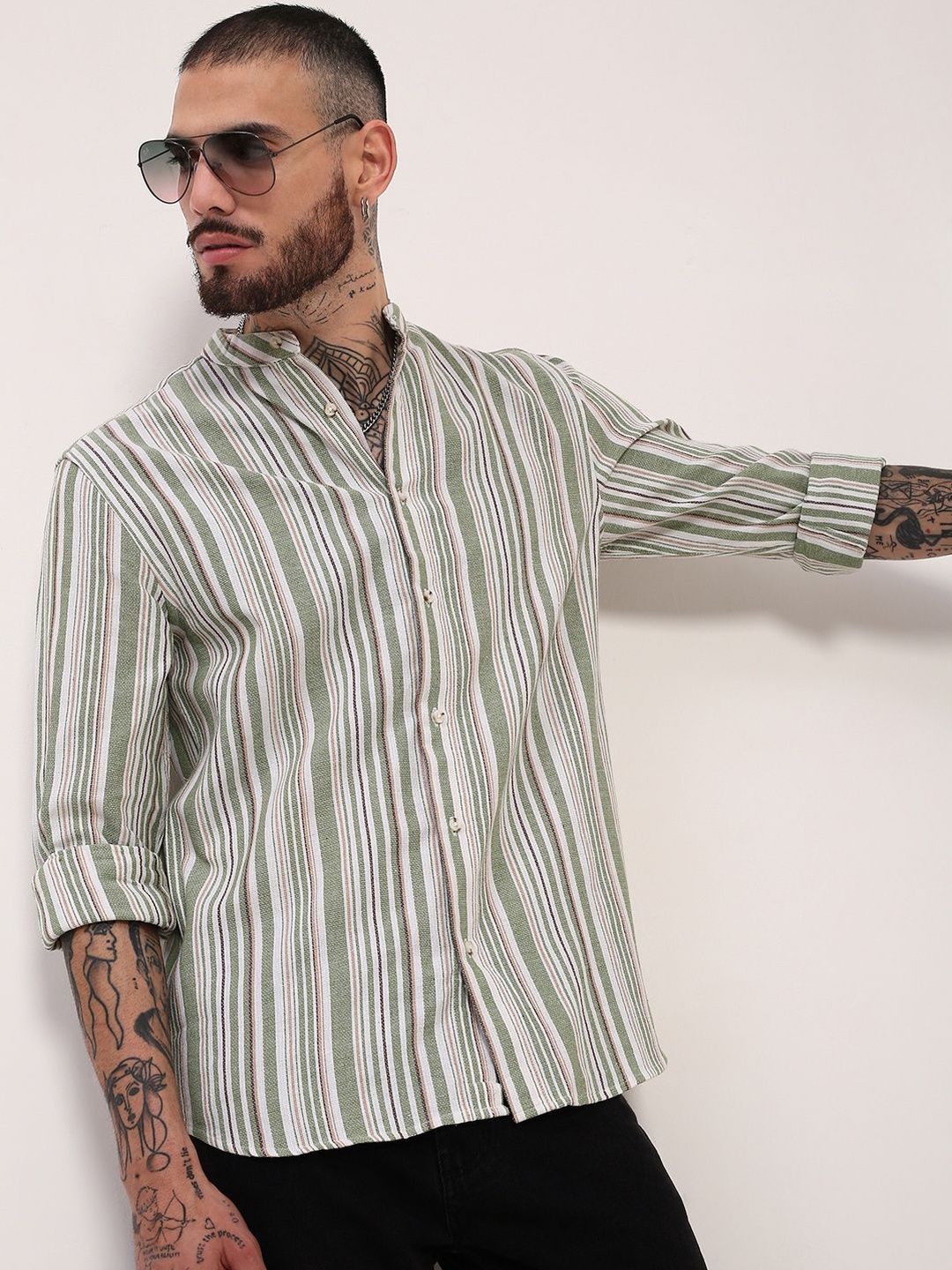 SHOWOFFFF Men Comfort Slim Fit Striped Casual Shirt-picture-11