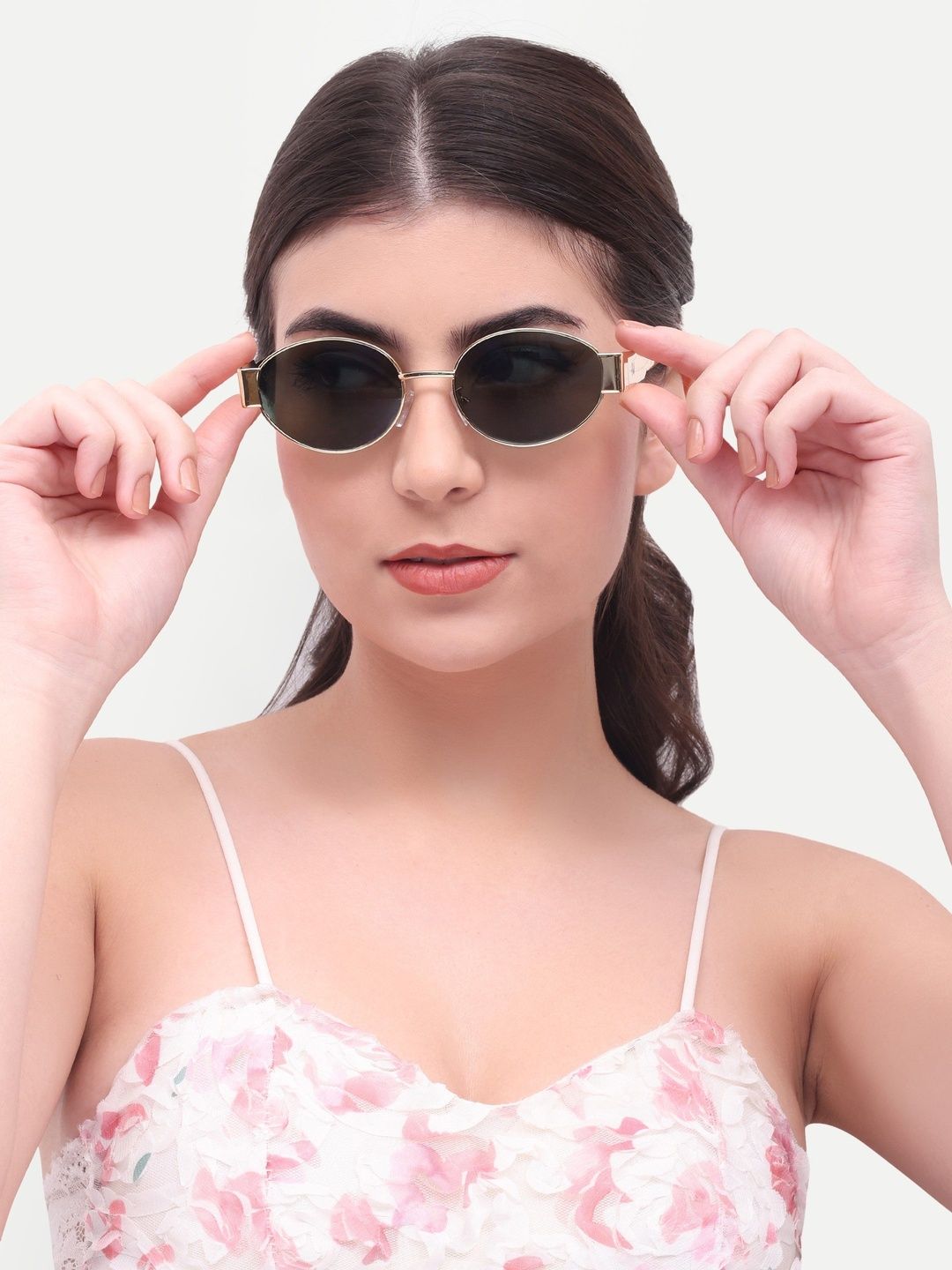 HAMILTANO WINSTON Women Green Lens & Gold-Toned Oval Sunglasses with-picture-11