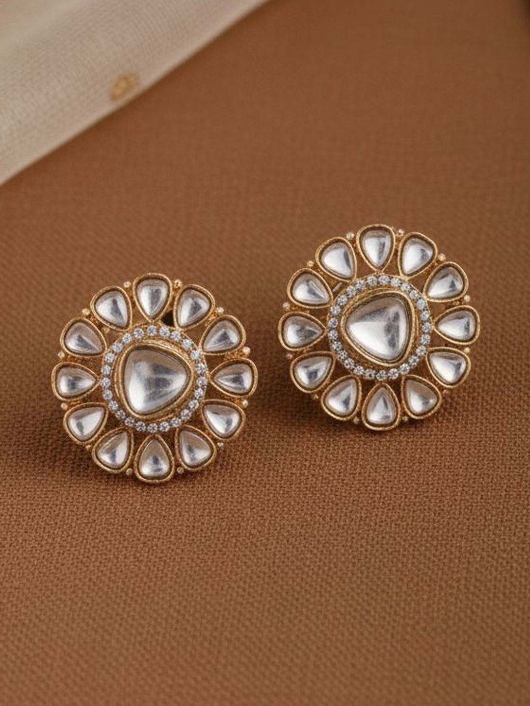 SHONA'S STYLE Artificial Stones Studded Floral Studs-picture-15