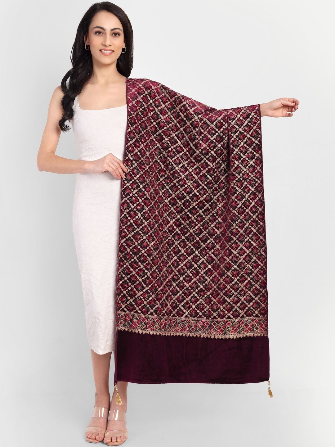 Knitkala Women Geometric Embroidered Velvet Shawl-picture-38