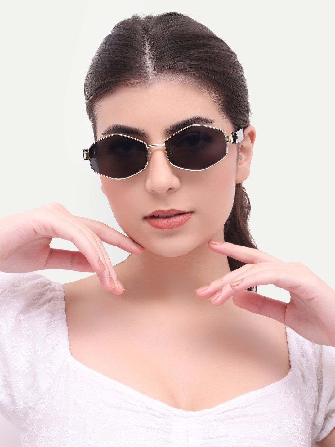 HAMILTANO WINSTON Women Black Lens & Gold-Toned Other Sunglasses with-picture-12