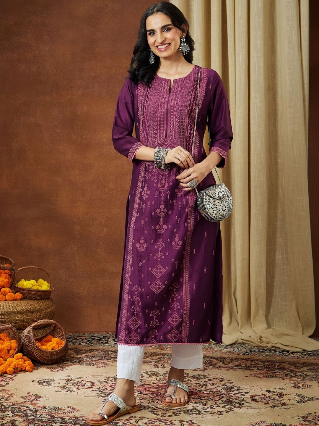 Janasya Women Ethnic Motifs Printed Keyhole Neck Sequinned Kurta-picture-39