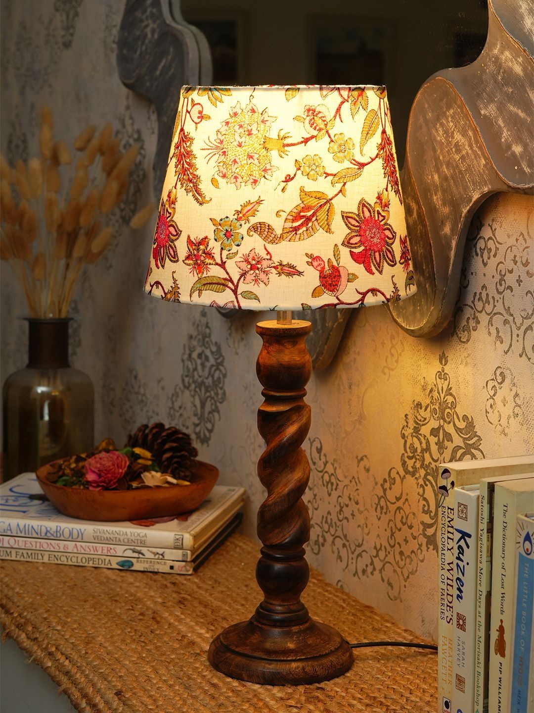 green girgit Brown & Cream Colored Printed Wood Frusturical Shaped Table Lamp with Bulb-picture-30