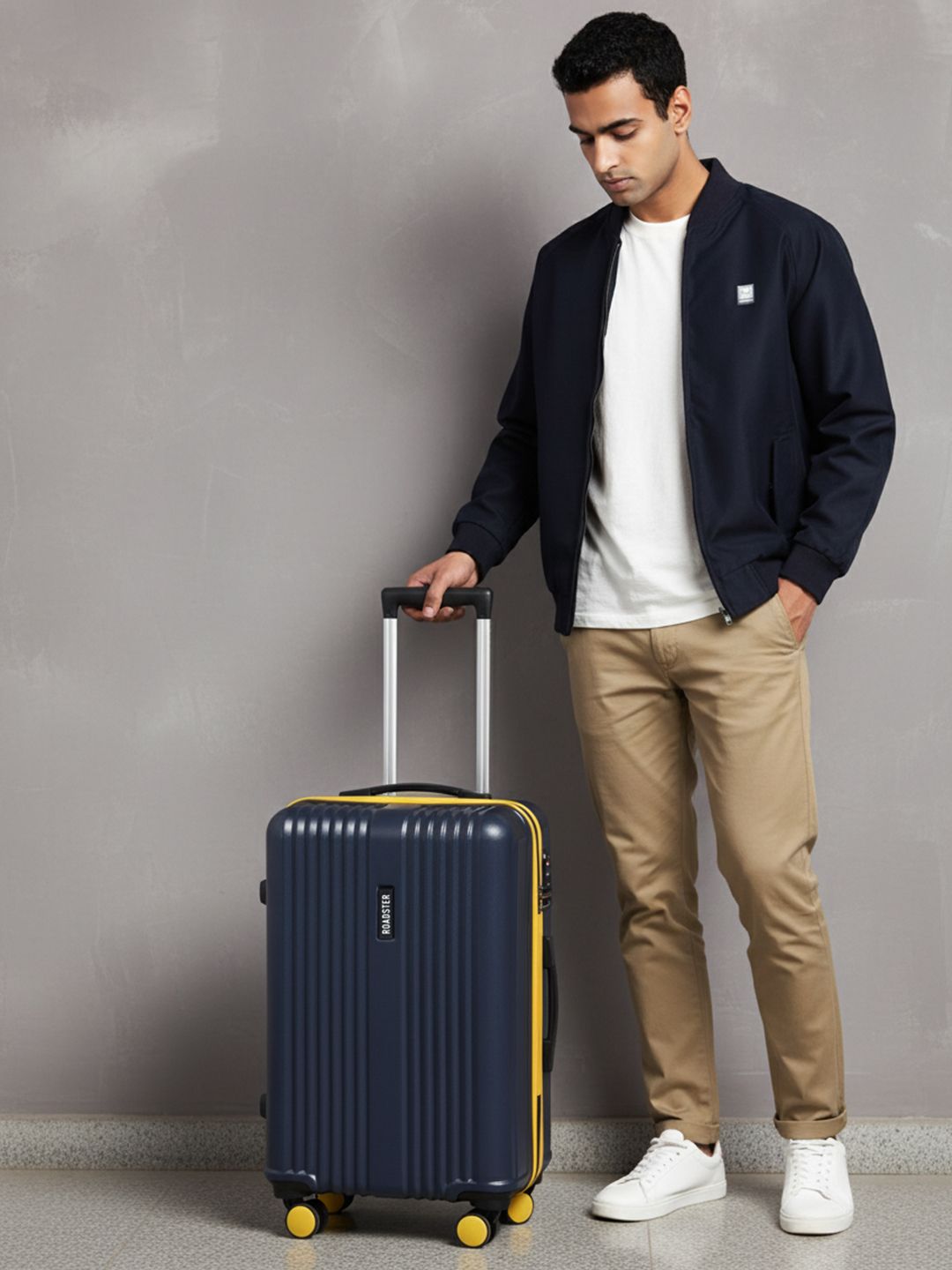 Roadster Textured Hard Medium Suitcase Trolley Bag-50L-picture-10