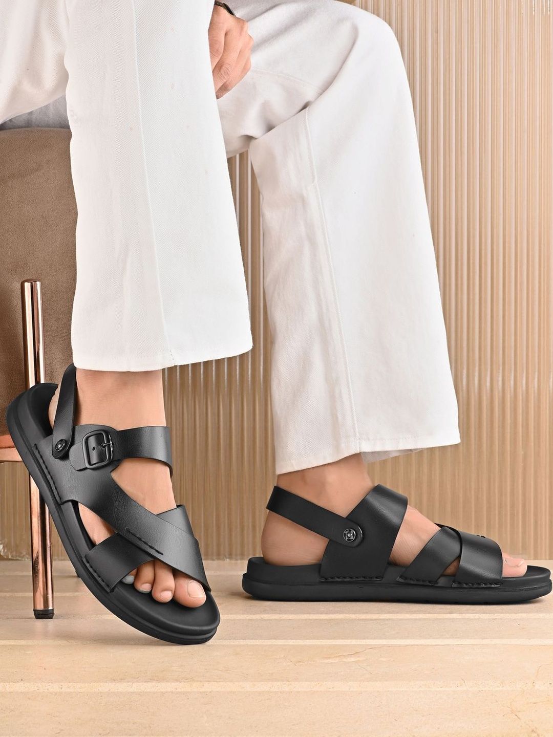 The Roadster Lifestyle Co Men Buckle Comfort Sandals-image-39