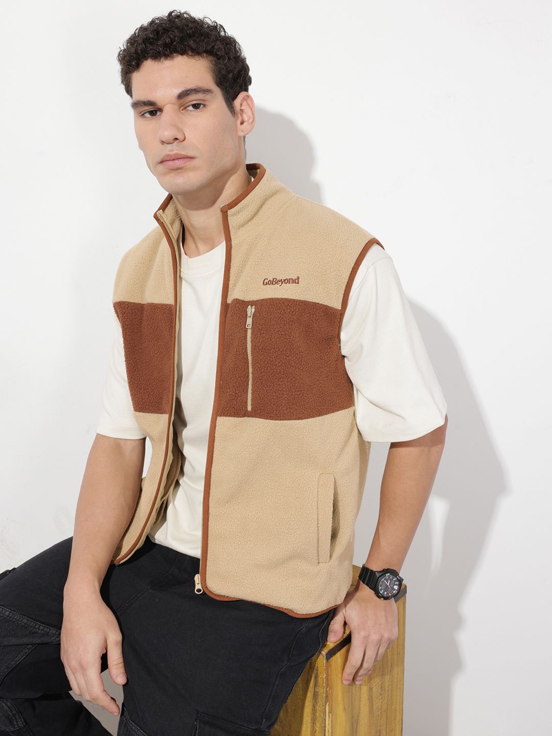 The Roadster Life Co. Colourblocked Sleeveless Sweatshirt-picture-16