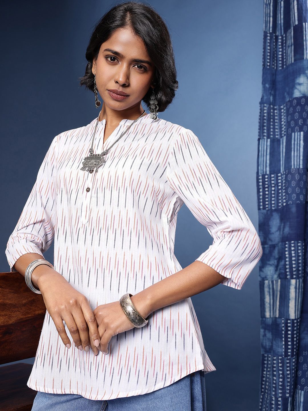 Taavi Woven Design Manadarin Collar Ikat Crafted Kurti-picture-28