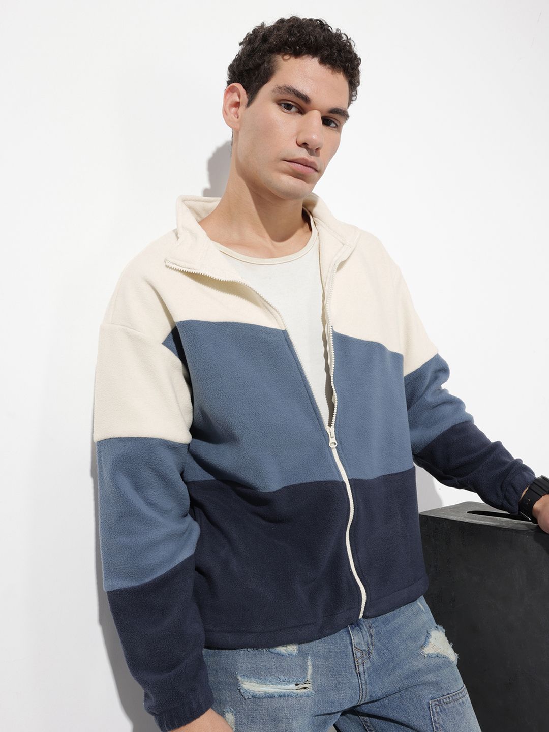 The Roadster Life Co. Relaxed Fit Colourblocked Sweatshirt-picture-16