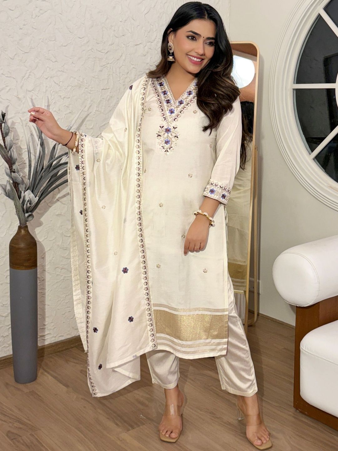 Brand Hill Women Ethnic Motifs Embroidered Regular Thread Work Kurta with Trousers & With Dupatta-picture-32