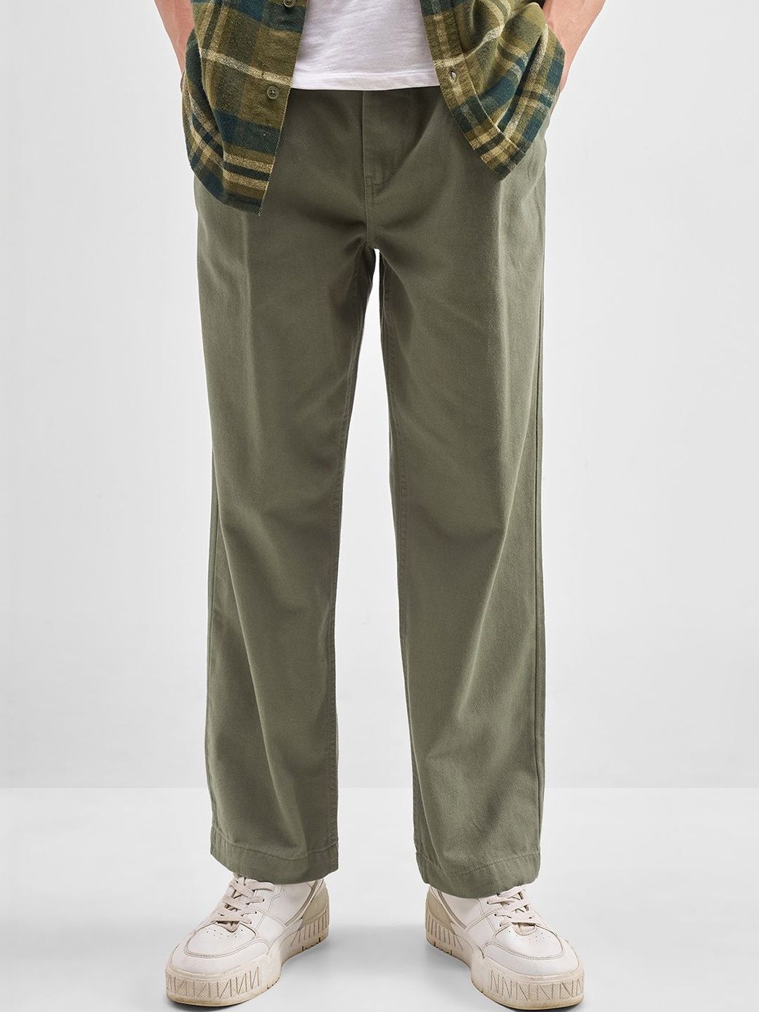 HIGHLANDER Men Pleated Trousers-picture-12
