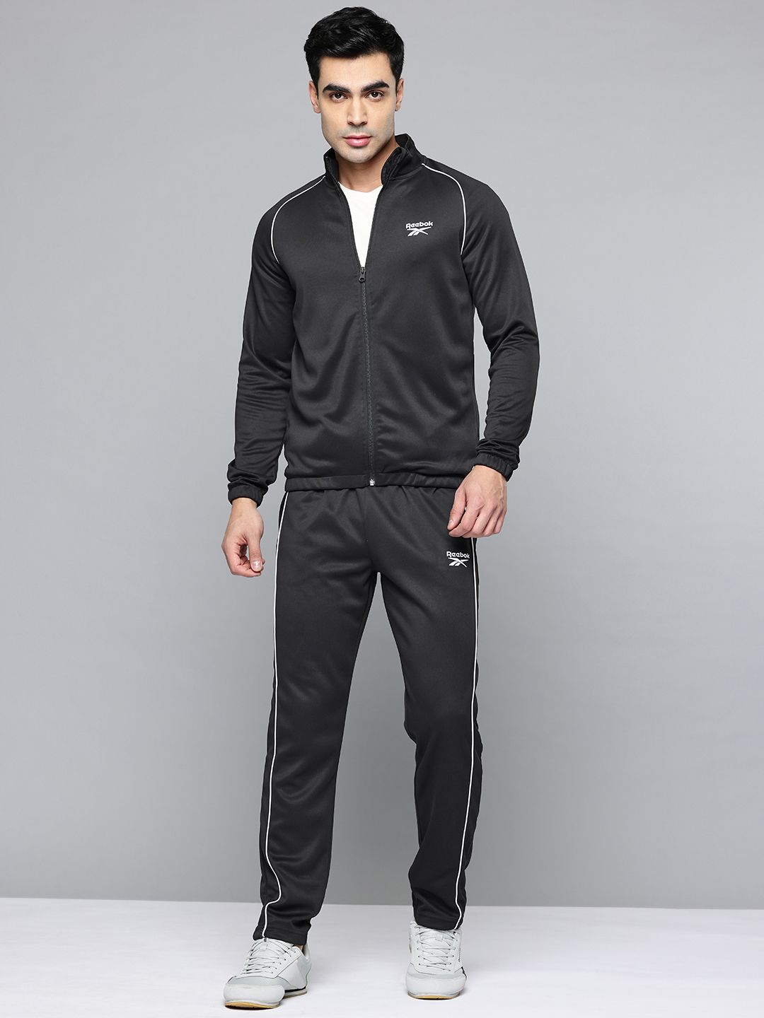 Reebok Brand Logo Detail Contrast Piping Mock Collar Jacket with Track Pants-picture-21