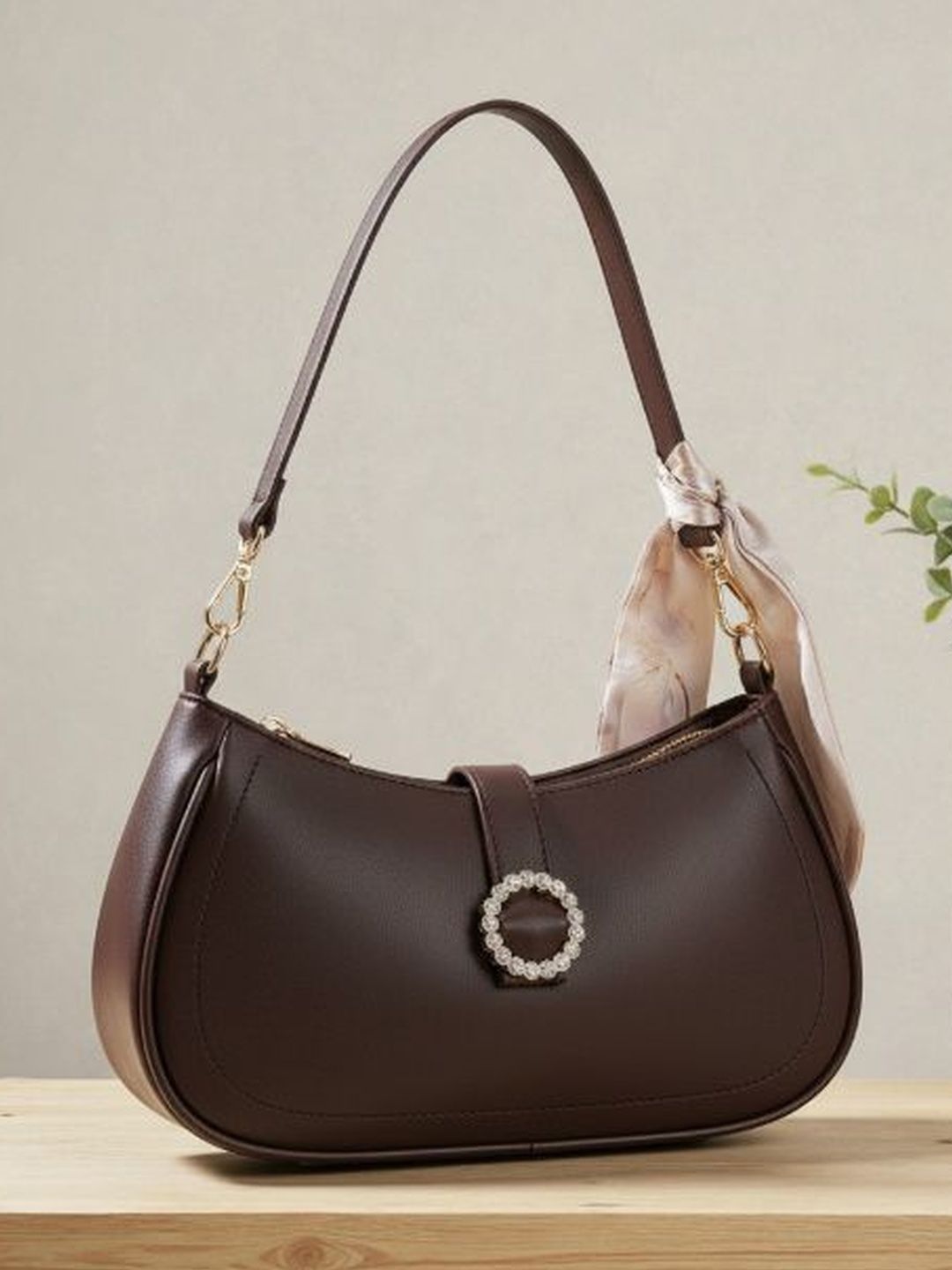 AshcrafZee PU Half Moon Shoulder Bag-picture-31
