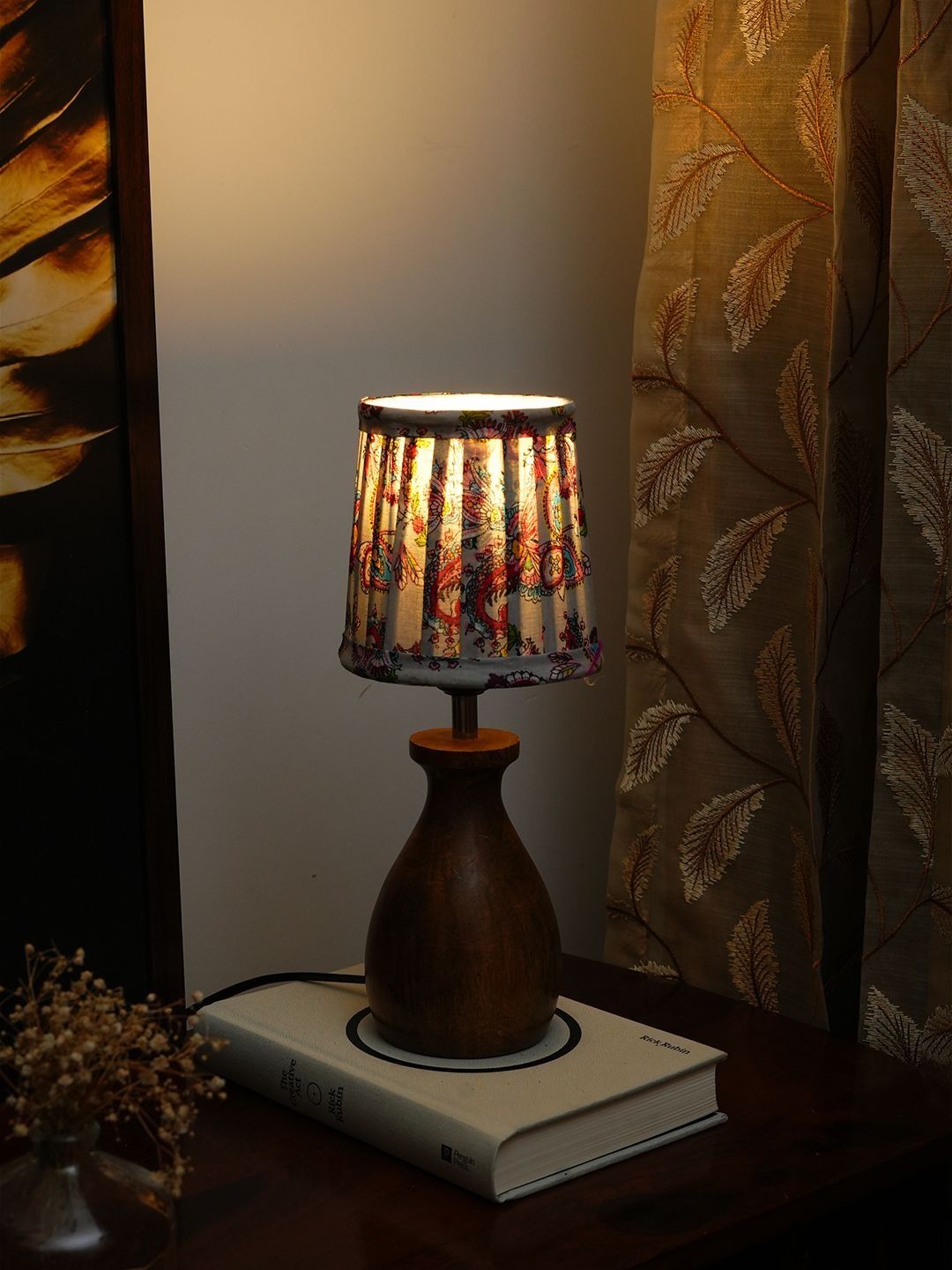green girgit Multicoloured Printed Wood Frusturical Shaped Table Lamp with Bulb-picture-22