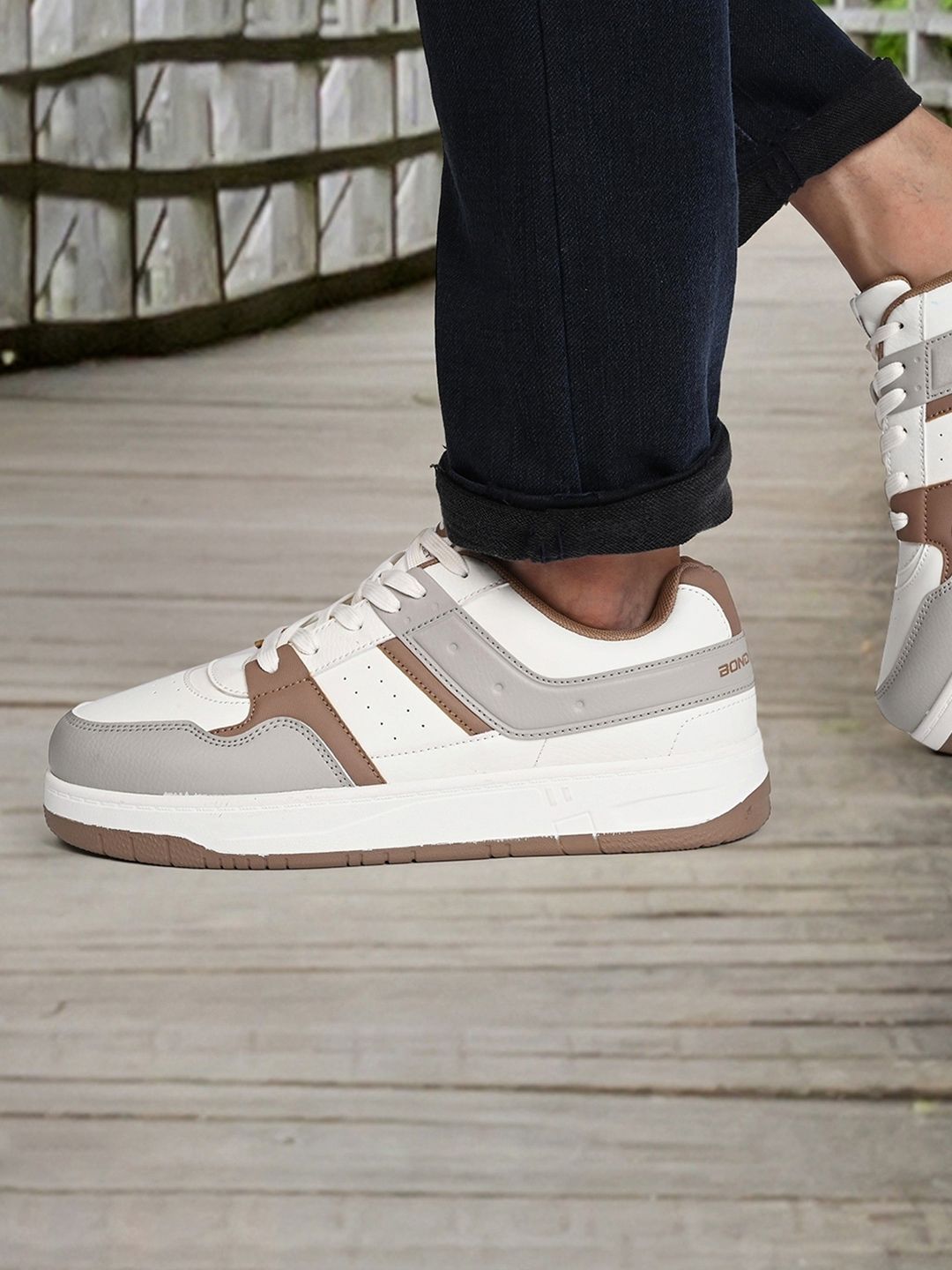 bond street by red tape Bond Street Men Colourblocked PU Sneakers-picture-10