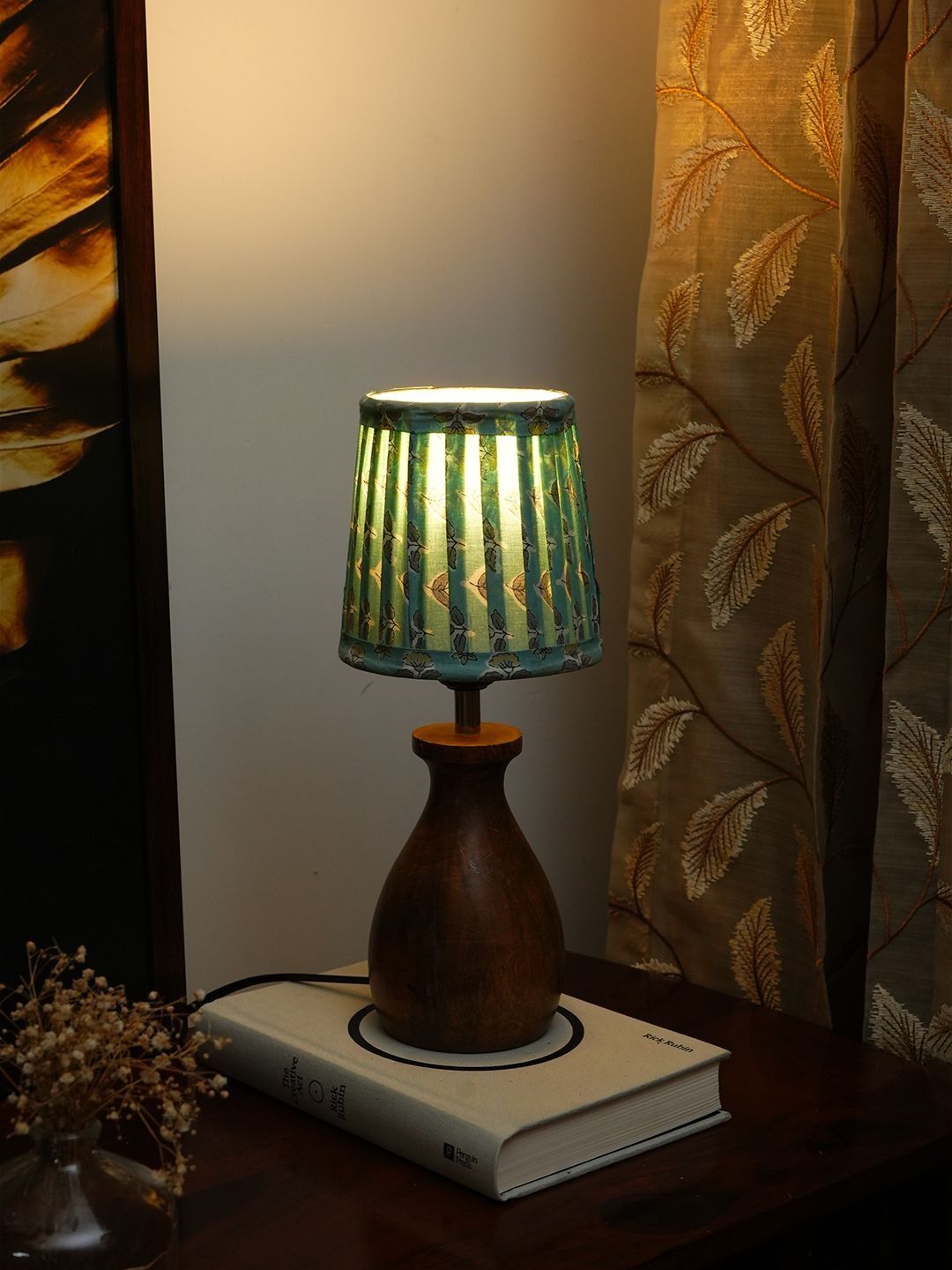 green girgit Multicoloured Printed Wood Quirky Frusturical Shaped Table Lamp with Bulb-picture-21