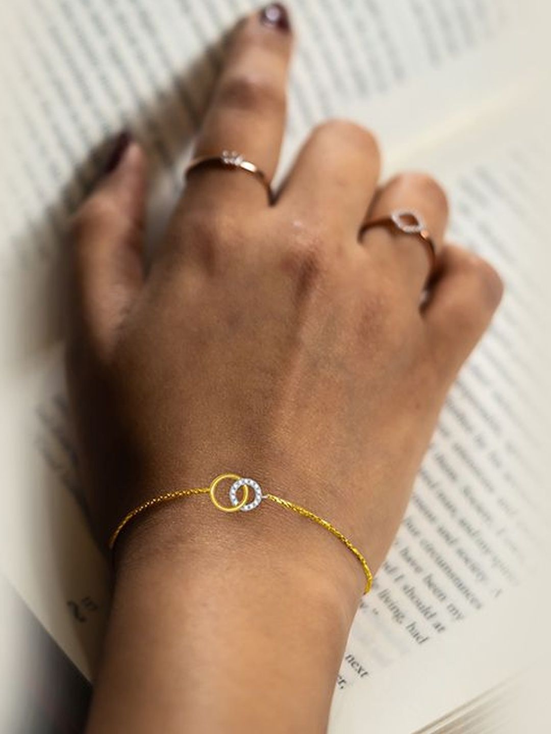 MIVRAA 9Kt Gold Diamond Studded Bracelet - 0.95 g-picture-16