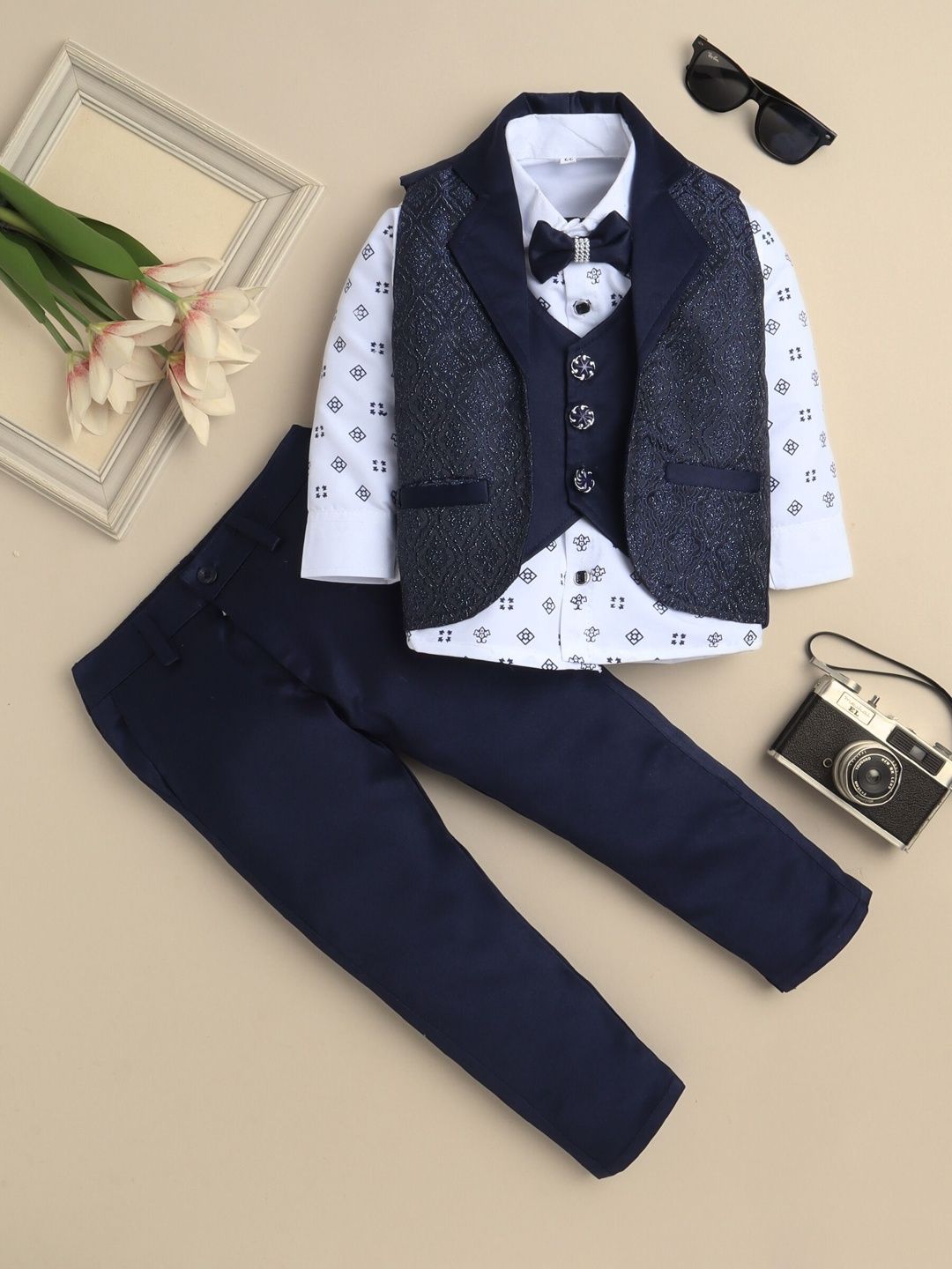 Boys Jacquard 3 Piece Suit Set With Bow-image-2
