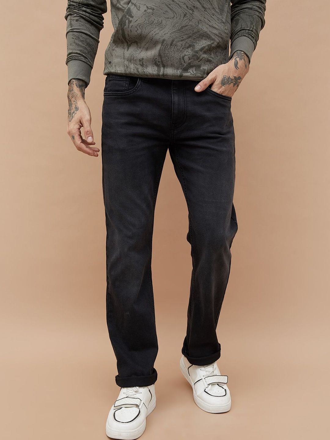 Forca by Lifestyle Men Slim Fit Mid-Rise Light Fade Jeans-picture-41