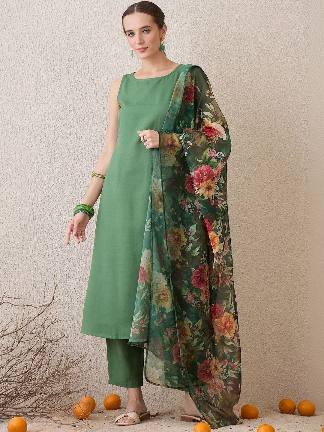 J.KANJI Women Floral Regular Kurta with Trousers & With Dupatta-picture-11