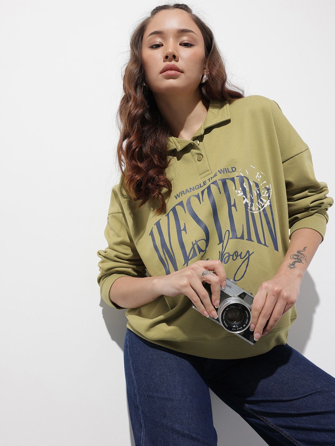 The Roadster Life Co. Typography Printed Knitted Sweatshirt-picture-24