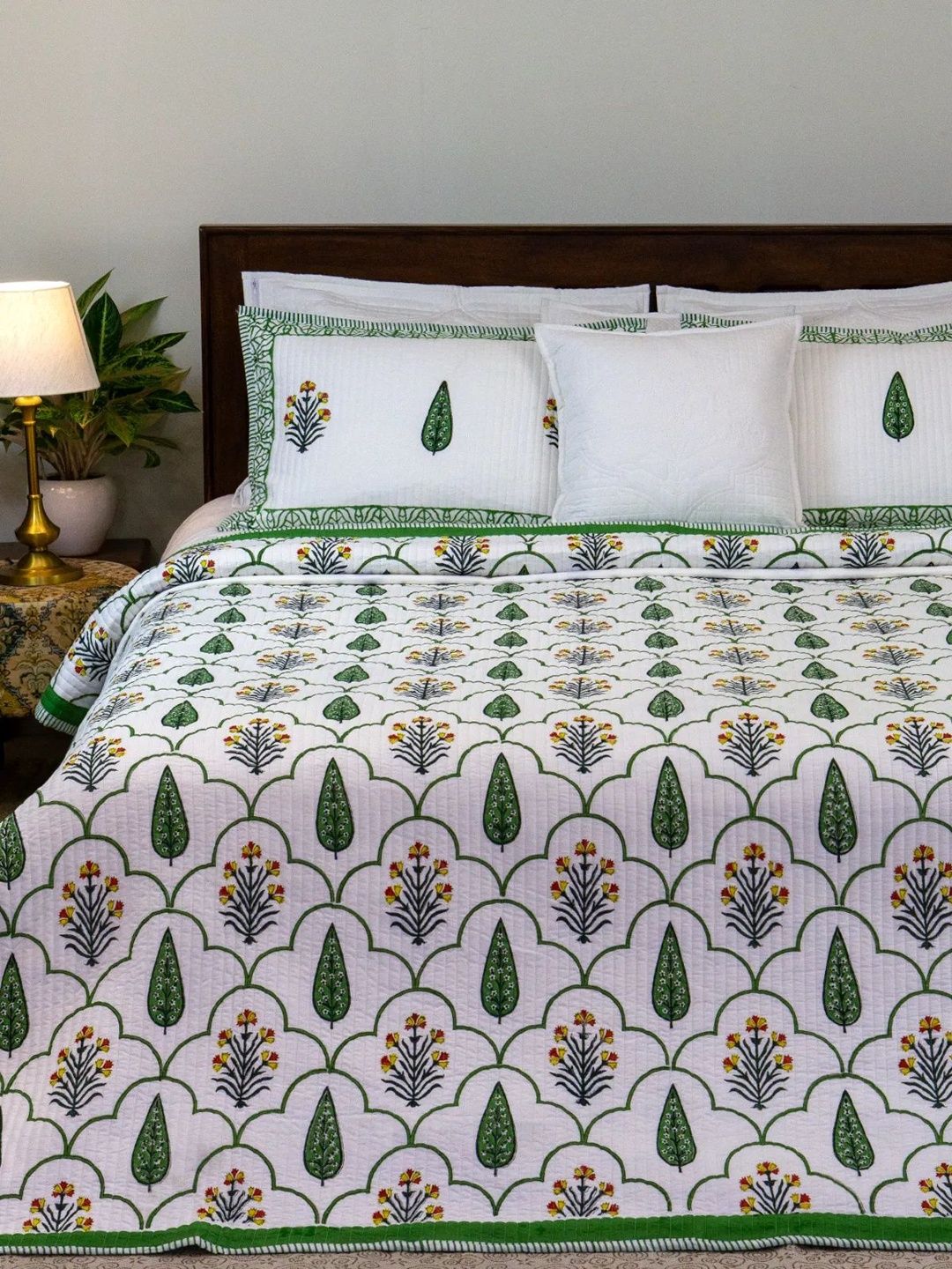 The Jaipur Wala Floral White & Green Cotton Breathable Super King Bed Covers-image-47