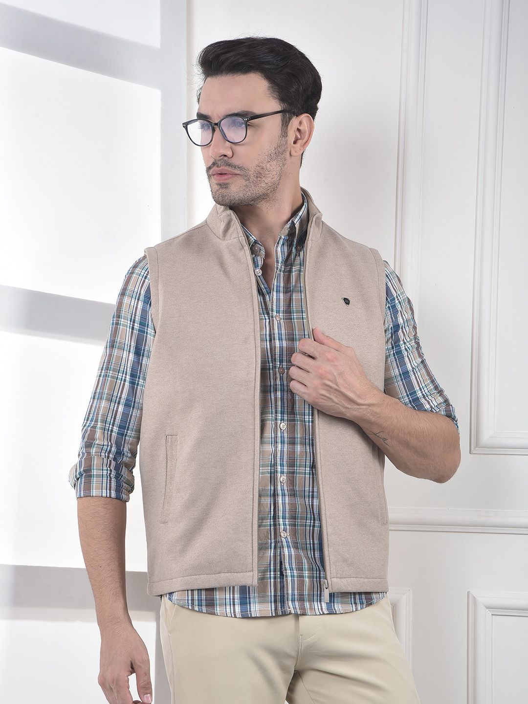 Crimsoune Club Mock Collar Lightweight Puffer Jacket With Zip Detail-image-3